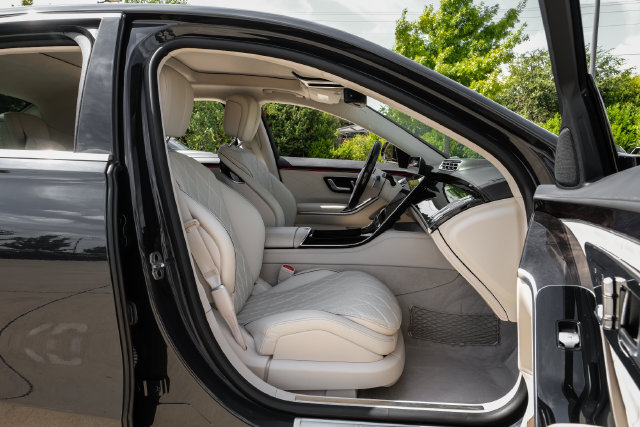 Used 2021 Mercedes-Benz S 580 4MATIC Sedan image 37