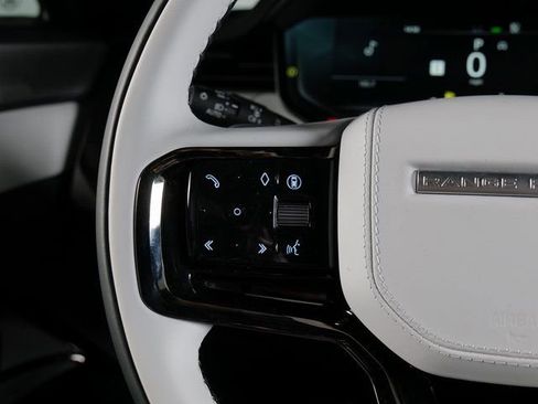 New 2026 Land Rover Range Rover Sport Dynamic SE AWD/4WD image 19
