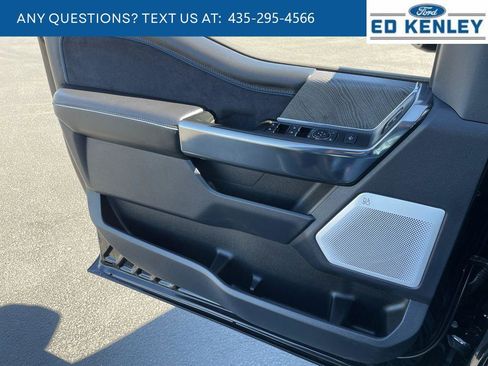 Used 2025 Ford F350 Platinum AWD/4WD image 28