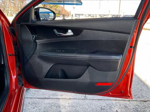 Used 2021 Kia Forte GT-Line image 22