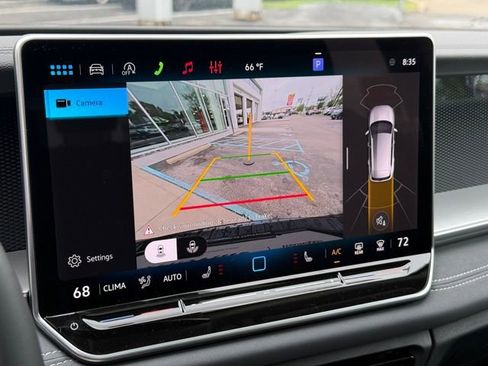 New 2026 Volkswagen Tiguan SE FWD image 22
