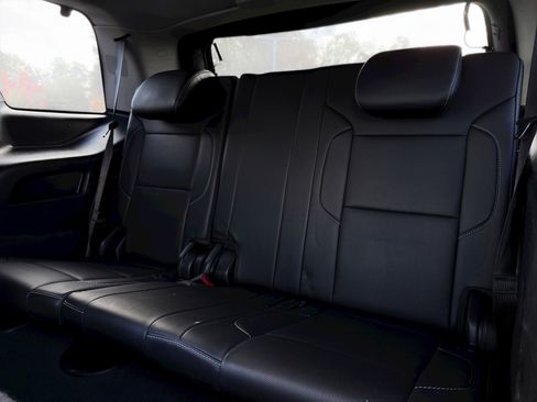 Used 2020 GMC Yukon SLT w/ Open Road Package image 33