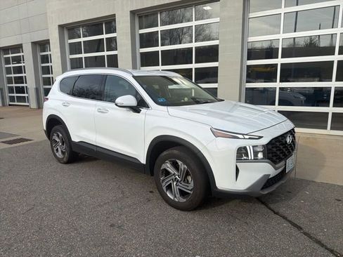 Used 2023 Hyundai Santa Fe SEL image 1