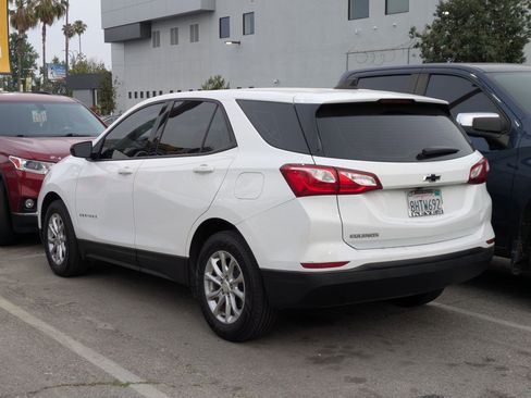 Used 2019 Chevrolet Equinox LS w/ LPO, Cargo Package image 2
