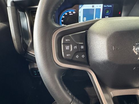 Used 2023 Ford Bronco Outer Banks AWD/4WD image 19