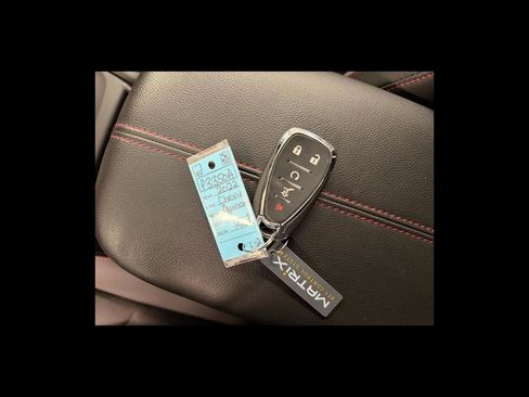 Used 2022 Chevrolet Equinox RS w/ Infotainment Package FWD image 28