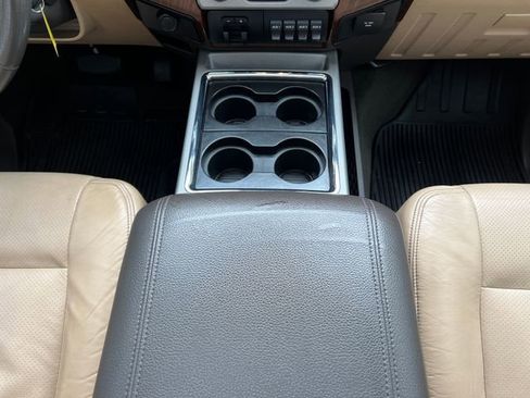 Used 2014 Ford F350 Lariat w/ Lariat Ultimate Package AWD/4WD image 23