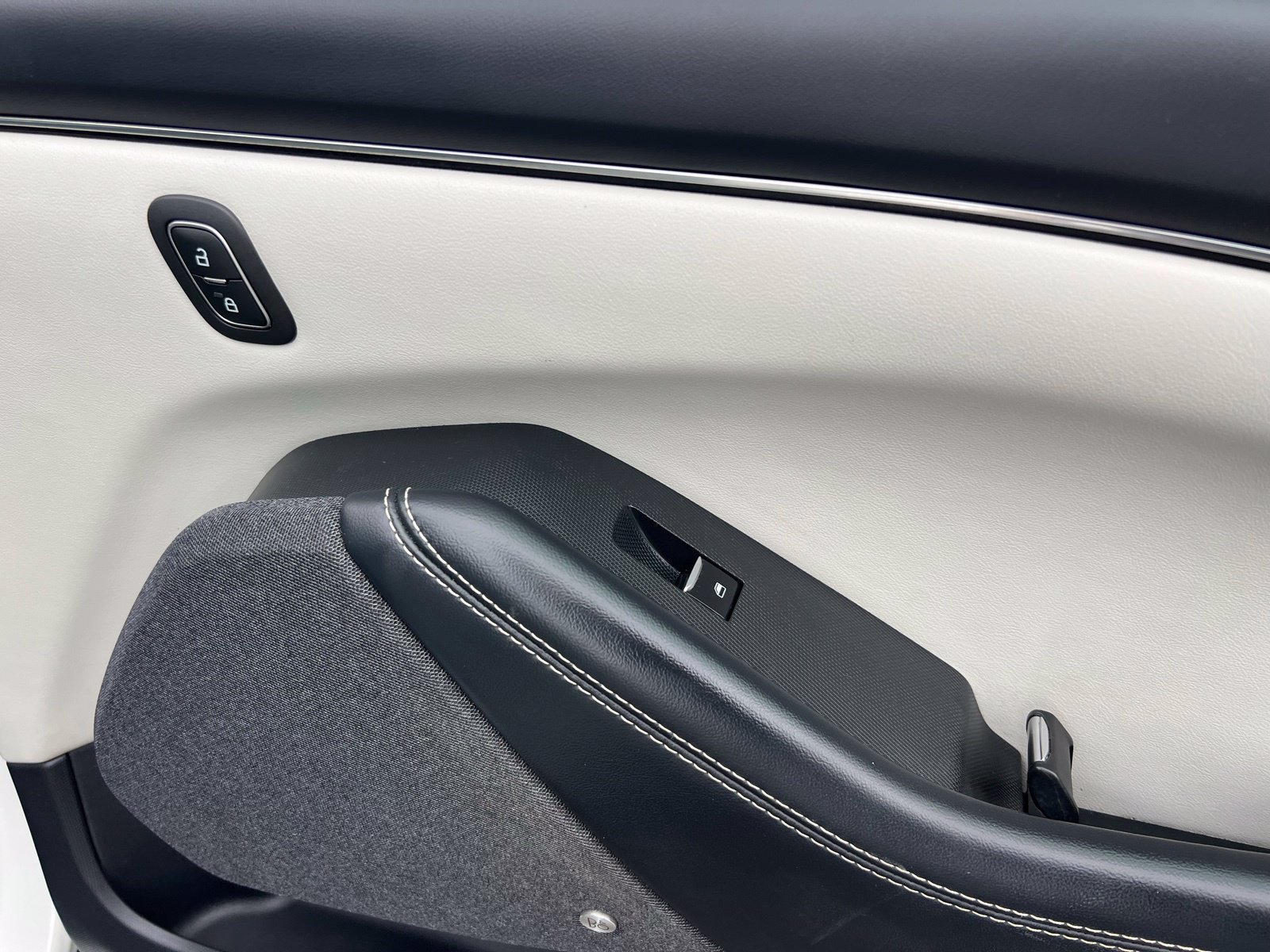 Used 2022 Ford Mustang Mach-E Premium RWD image 51