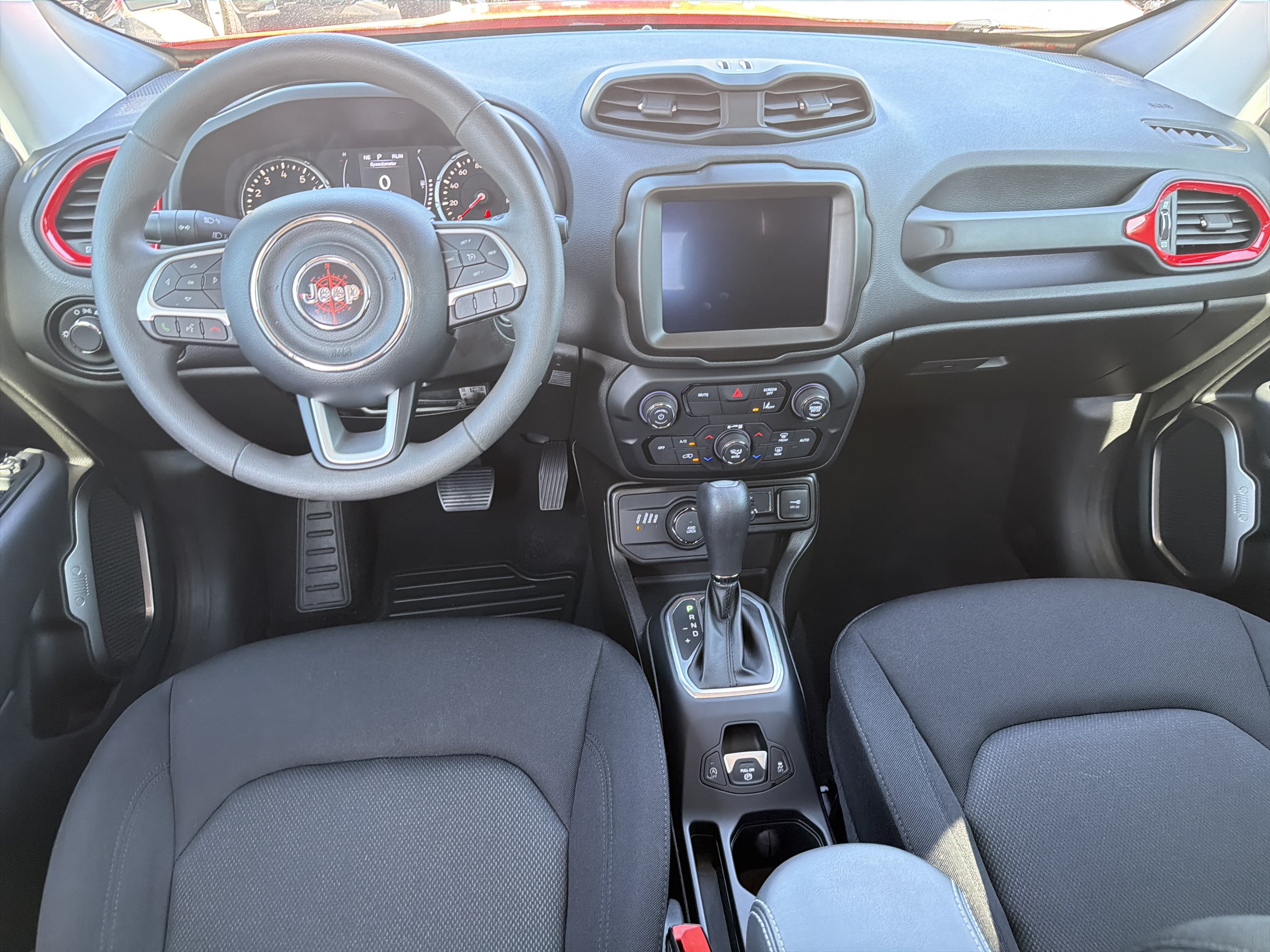 Used 2023 Jeep Renegade Latitude AWD/4WD image 26