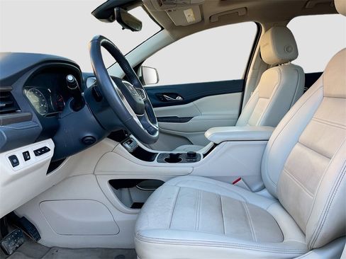 Used 2022 GMC Acadia Denali w/ Denali Ultimate Package image 21