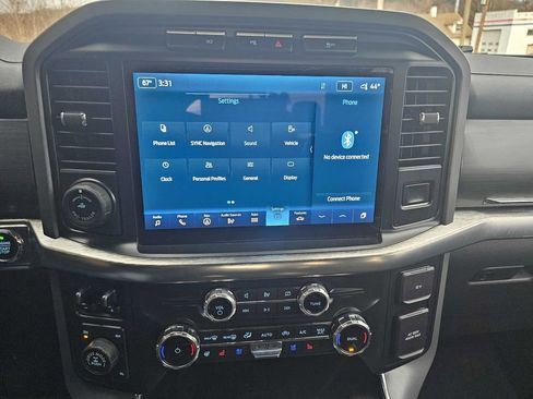 Used 2022 Ford F150 Lariat w/ Equipment Group 502A High image 26