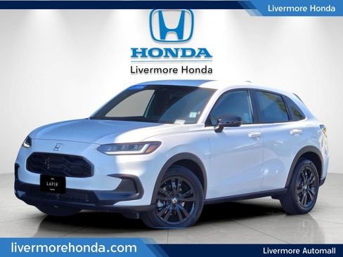 Used 2026 Honda HR-V Sport image 1