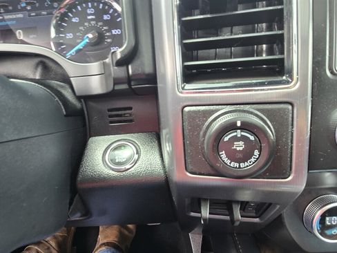 Used 2021 Ford Expedition Max Platinum AWD/4WD image 18