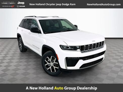 New 2026 Jeep Grand Cherokee Limited AWD/4WD image 1