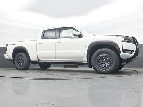 New 2026 Nissan Frontier PRO-4X AWD/4WD image 23