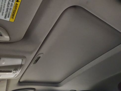 Used 2017 INFINITI QX50 AWD w/ Premium Plus Package image 45