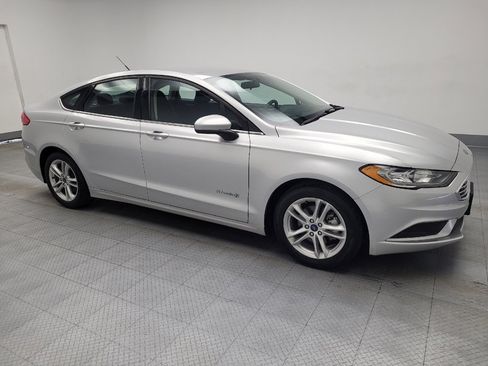 Used 2018 Ford Fusion SE image 11
