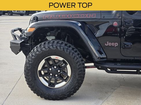 Used 2020 Jeep Wrangler Unlimited Rubicon AWD/4WD image 9