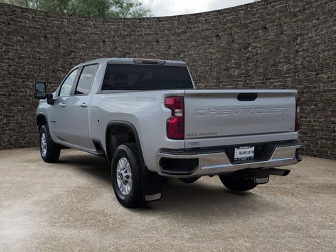 Used 2020 Chevrolet Silverado 2500 LT w/ Fleet Comfort Package RWD image 4