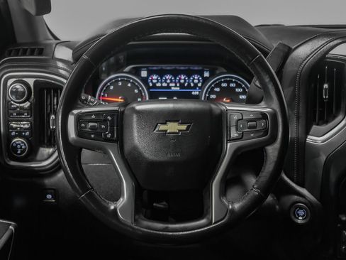 Used 2022 Chevrolet Silverado 2500 LTZ w/ LTZ Convenience Package AWD/4WD image 15