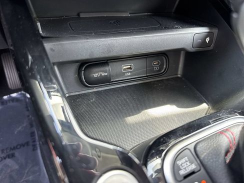 Used 2023 Kia Soul GT-Line w/ GT-Line Technology Package FWD image 54