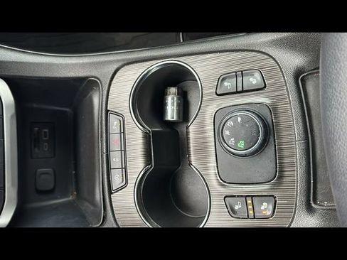 Used 2020 GMC Acadia SLT w/ Trailering Package AWD/4WD image 26