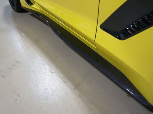 Used 2016 Chevrolet Corvette Z06 w/ 3LZ Preferred Equipment Group image 29