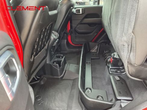 Used 2021 Jeep Gladiator Rubicon w/ Uconnect 4C Nav & Sound Group image 29