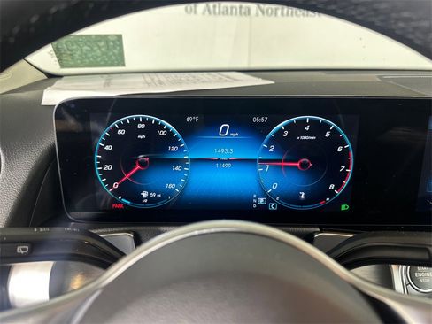 Certified 2022 Mercedes-Benz GLB 250 image 28