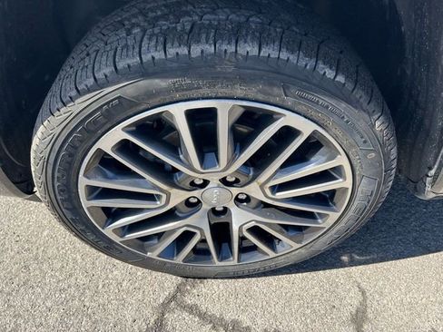 Used 2022 Jeep Compass Limited w/ Elite Group image 12