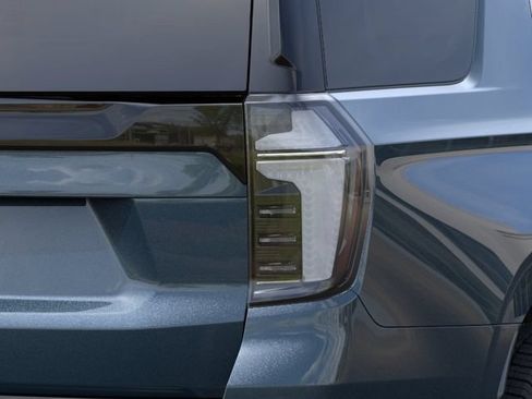 New 2026 Chevrolet Tahoe High Country AWD/4WD image 11