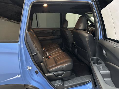 Certified 2024 Honda Passport TrailSport image 36