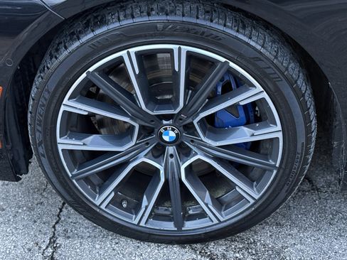 Used 2020 BMW 750i xDrive w/ Executive Package AWD/4WD image 14