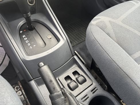 Used 2011 Ford Transit Connect XLT image 19