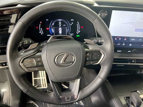 Used 2024 Lexus RX 500h F Sport w/ Convenience Package AWD/4WD image 11