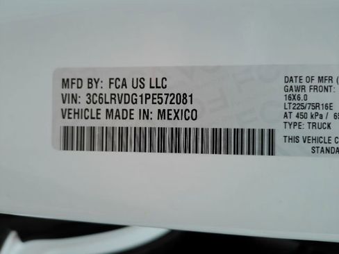 Used 2023 RAM ProMaster 2500 FWD image 40