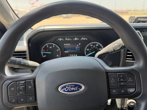 Used 2025 Ford F350 XL AWD/4WD image 3