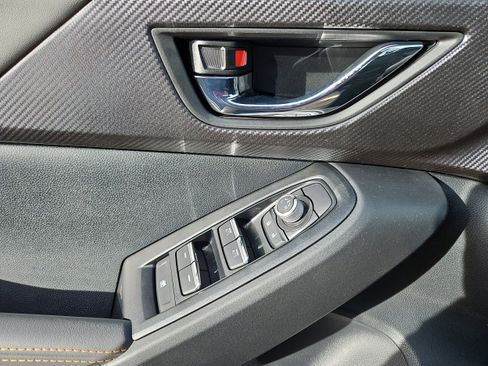 New 2026 Subaru Crosstrek 2.5i Limited w/ Popular Package #4A image 10