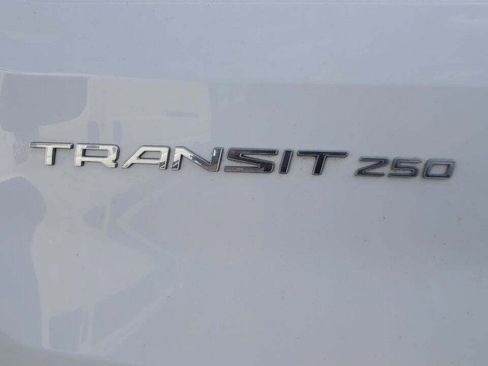 Used 2019 Ford Transit 250 148 Medium Roof RWD image 24