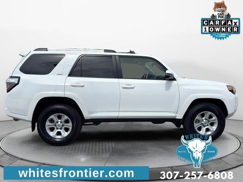 Used 2024 Toyota 4Runner SR5 Premium w/ Moonroof Package AWD/4WD image 4