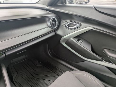 Used 2017 Chevrolet Camaro LT w/ RS Package image 13