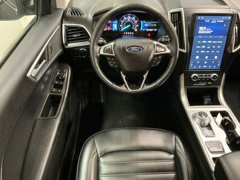 Used 2024 Ford Edge SEL AWD/4WD image 11