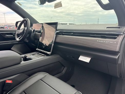 New 2025 GMC Sierra EV Denali AWD/4WD image 43