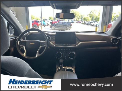 Used 2024 Chevrolet Blazer LT w/ Convenience Package AWD/4WD image 16