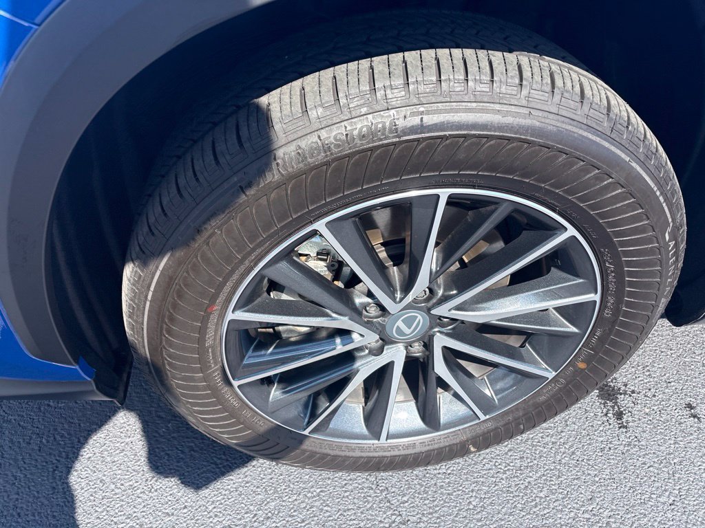 Used 2026 Lexus NX 350 AWD w/ Accessory Package (Z2) image 9