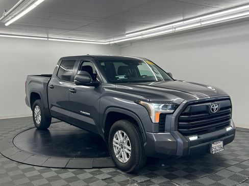 Used 2024 Toyota Tundra SR5 AWD/4WD image 3