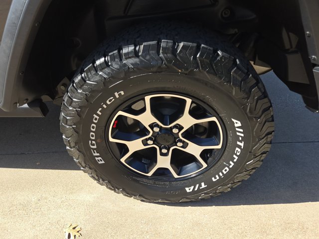 Used 2021 Jeep Wrangler Unlimited Rubicon AWD/4WD image 9