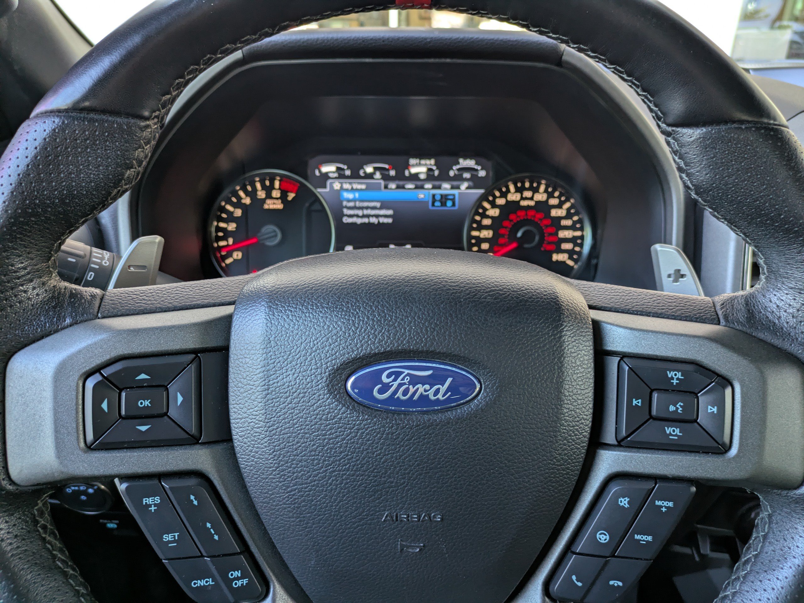 Used 2019 Ford F150 Raptor w/ Equipment Group 802A Luxury AWD/4WD image 29