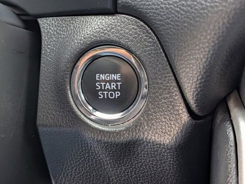 Used 2025 Toyota RAV4 XLE FWD image 18