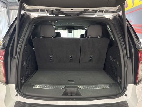 Used 2023 Chevrolet Tahoe Premier image 23